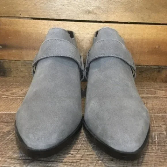 NEW Women’s Jane and the Shoe Lindsay Bootie - Picture 2 of 10